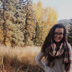 Meet your Posher, Isabella